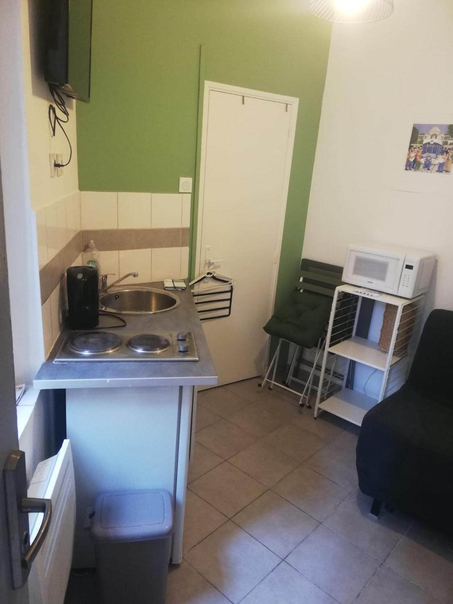 Le Mini Longchamp Apartment Марсилия Екстериор снимка